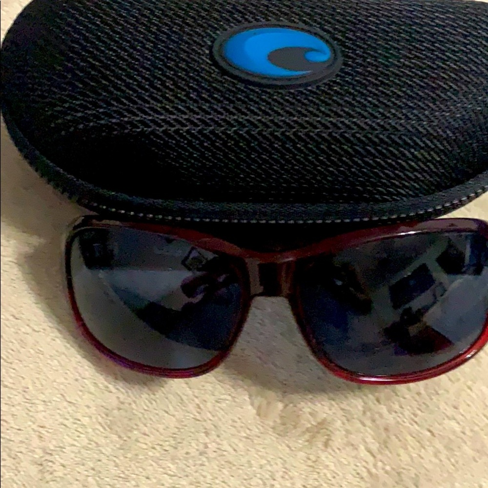 Woman sunglasses